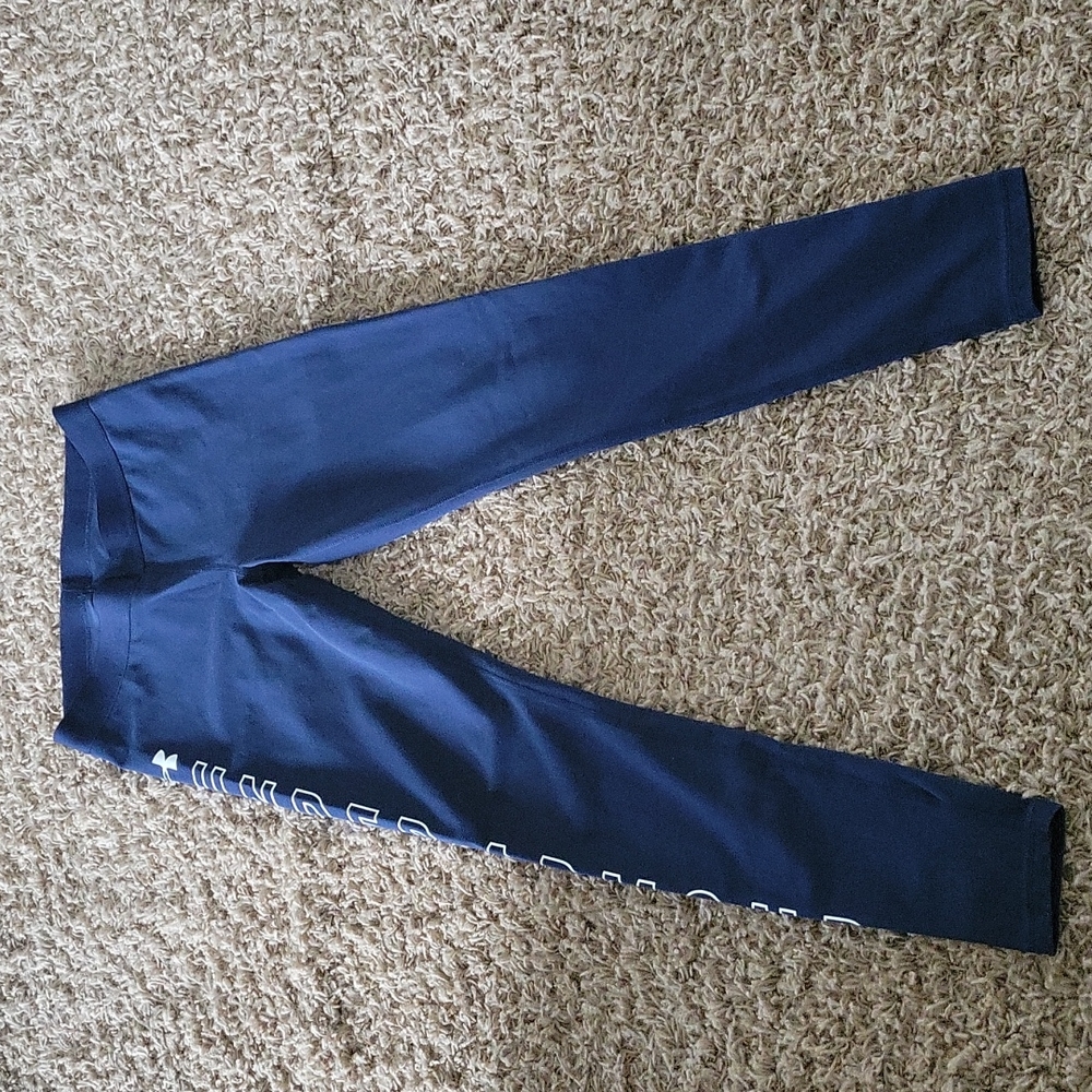 7/$25 Under armour leggings